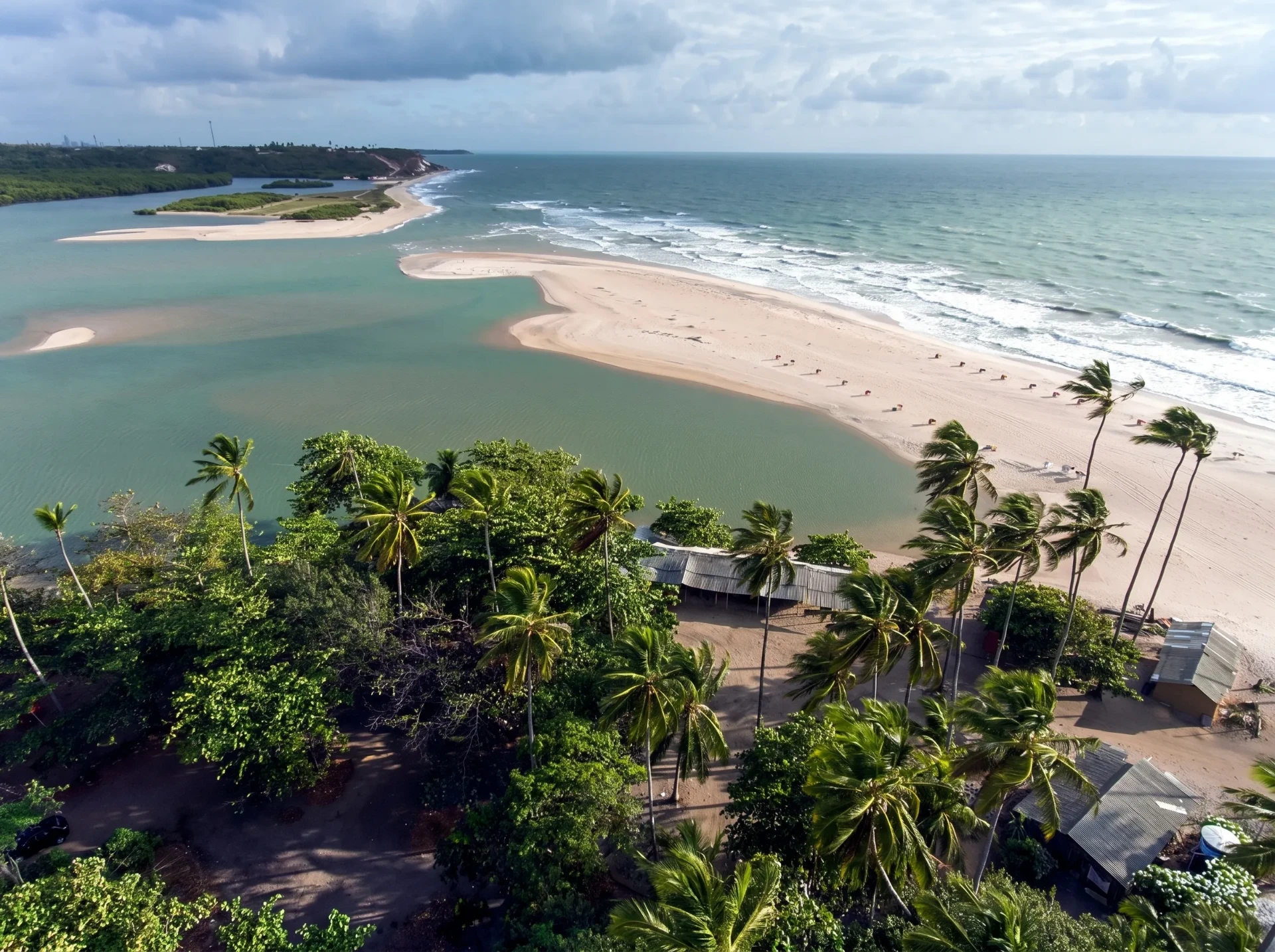 Catamarã no Litoral Sul